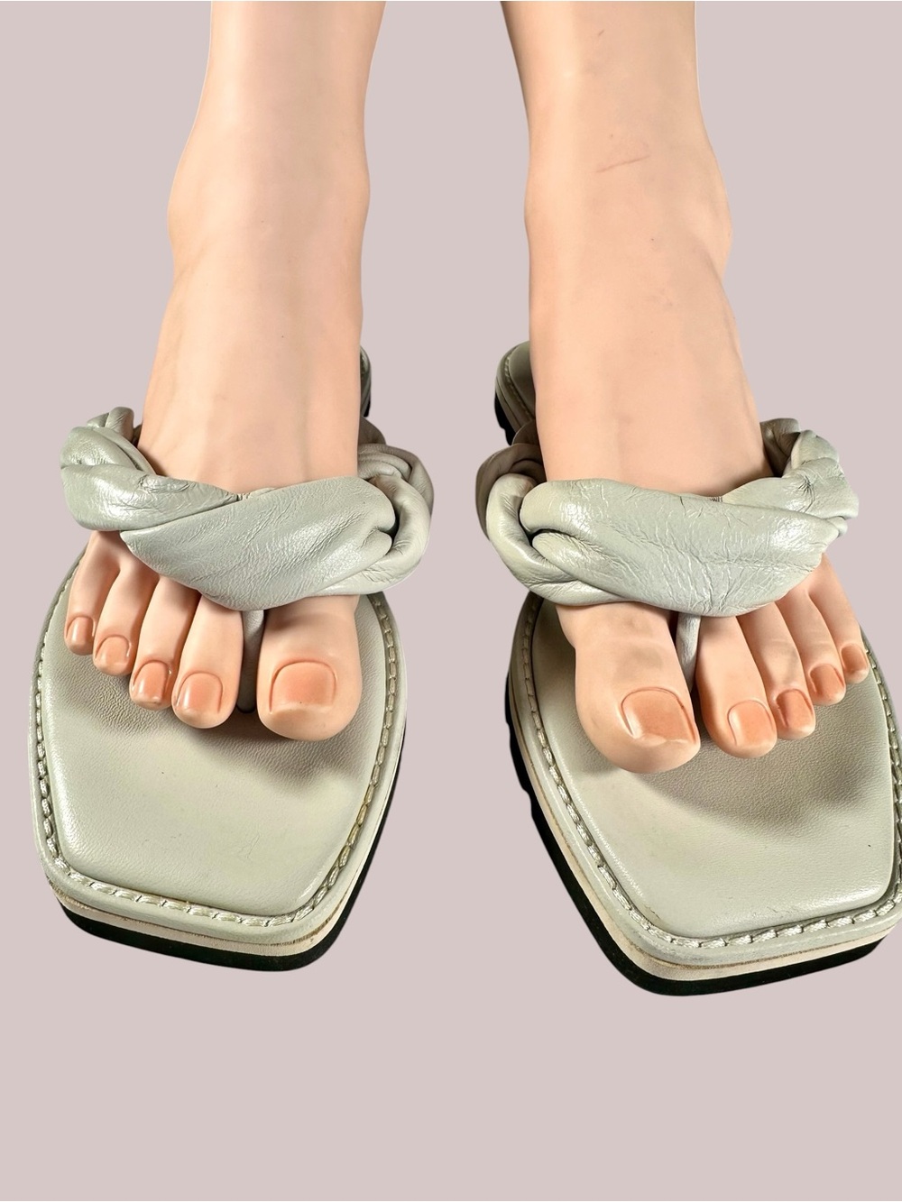 M. Gemi Women's Torcere Nappa Leather Twisted Italian Handmade Sandals - Picture 3 of 7